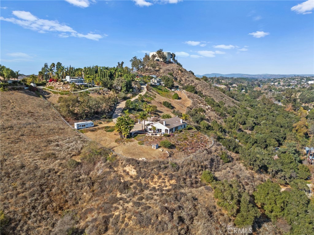 2240 Aqua Hill Road