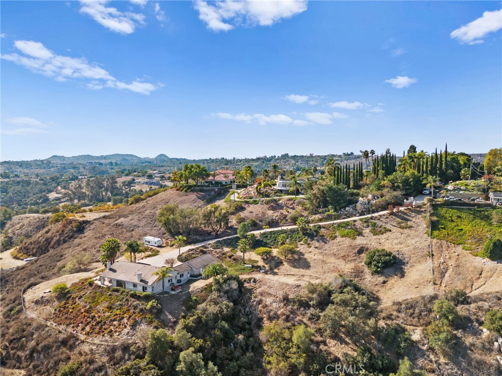 2240 Aqua Hill Road