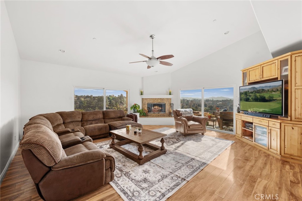 2240 Aqua Hill Road