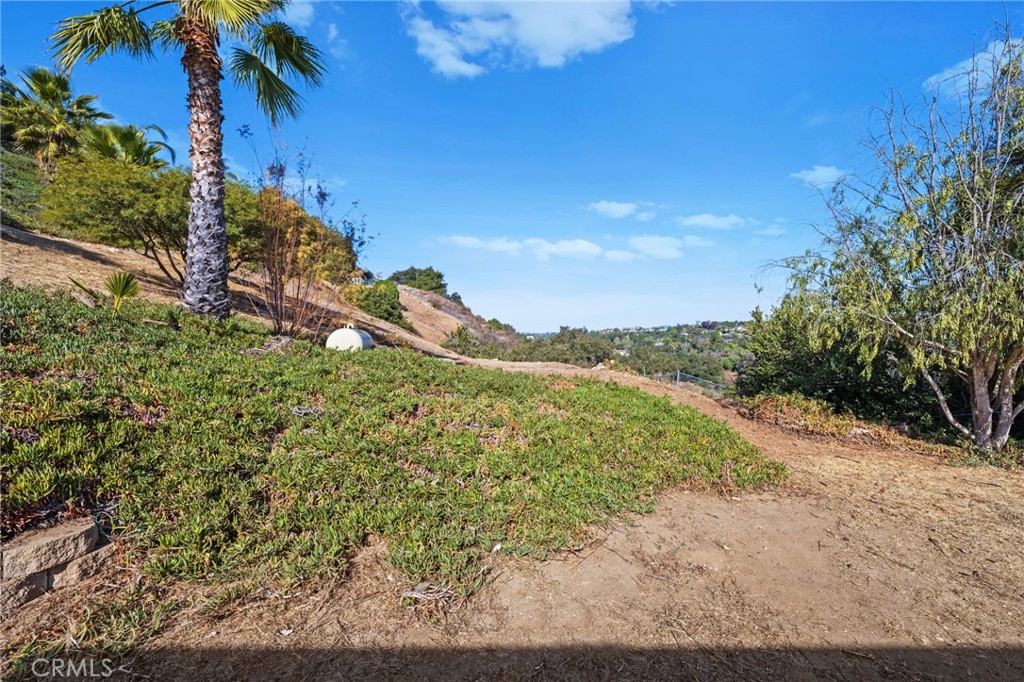 2240 Aqua Hill Road