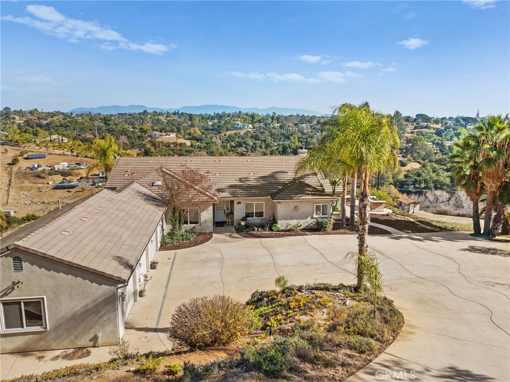 2240 Aqua Hill Road