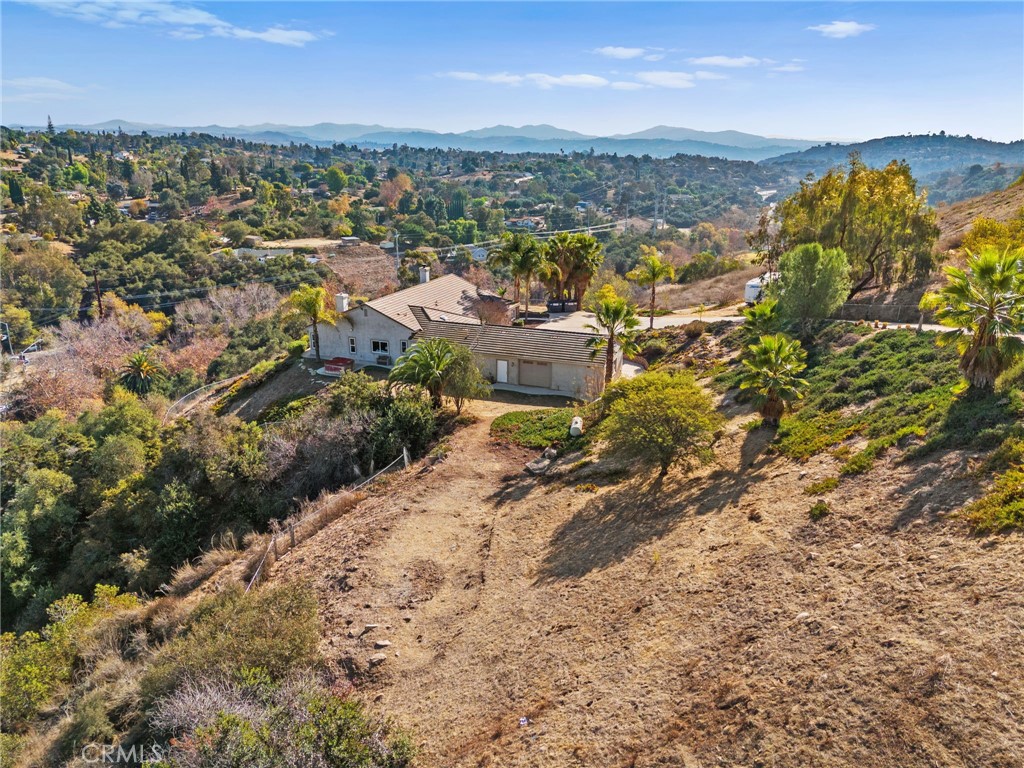 2240 Aqua Hill Road
