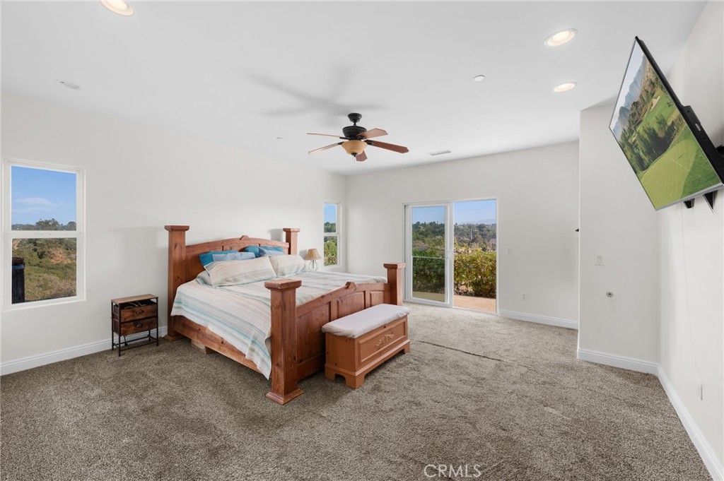 2240 Aqua Hill Road