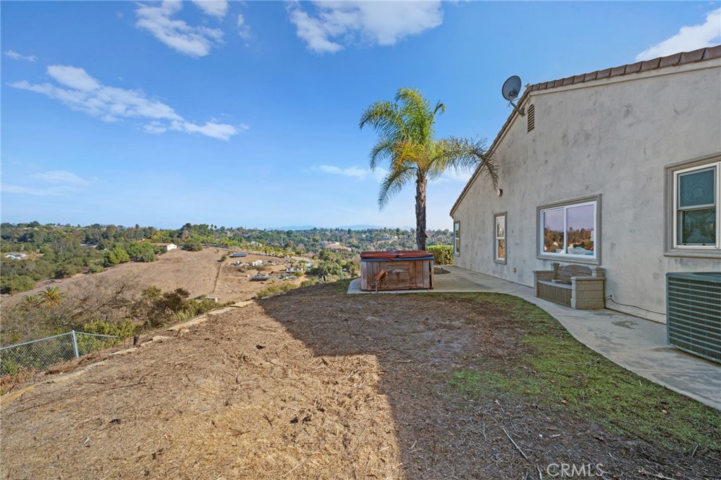 2240 Aqua Hill Road