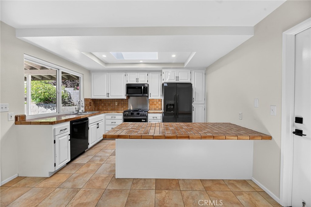 449 Hillway Drive