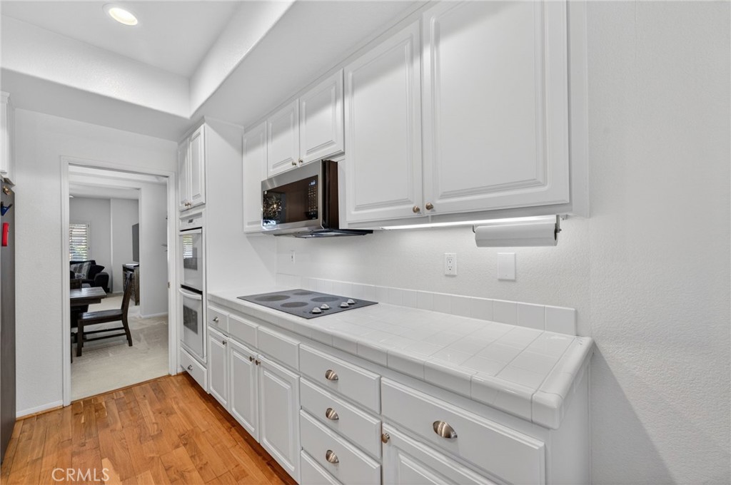 2020 Avocado Knoll Lane