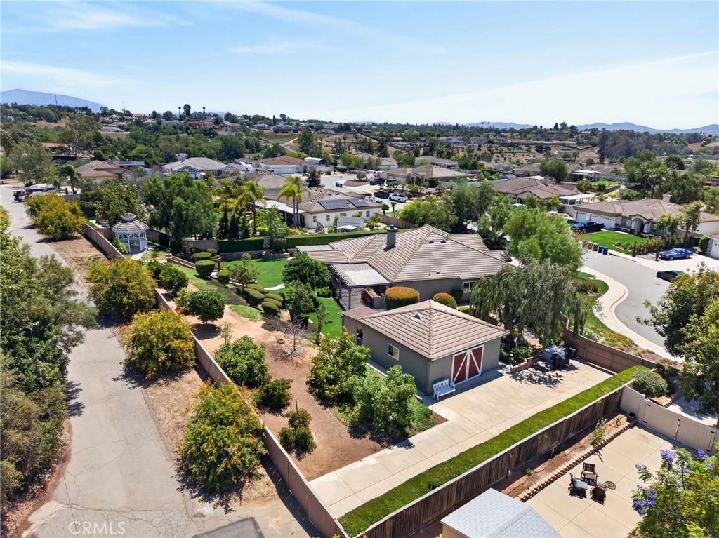 2020 Avocado Knoll Lane