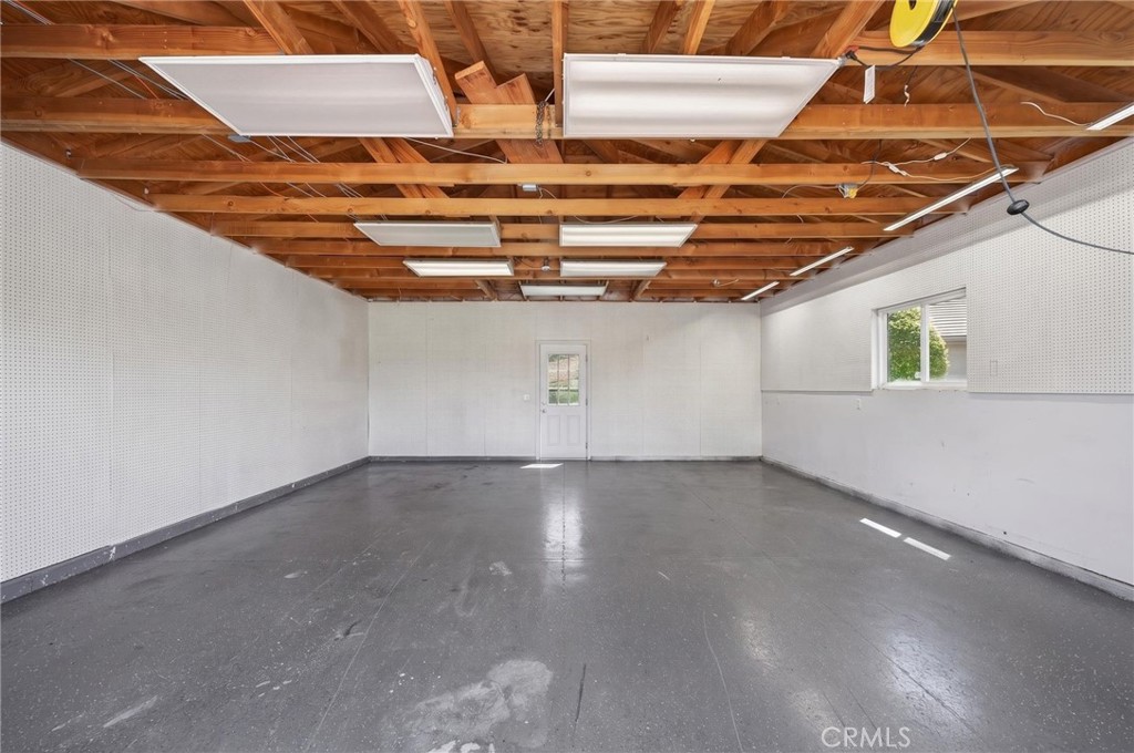 2020 Avocado Knoll Lane