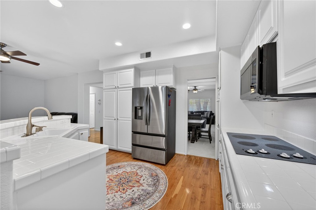2020 Avocado Knoll Lane