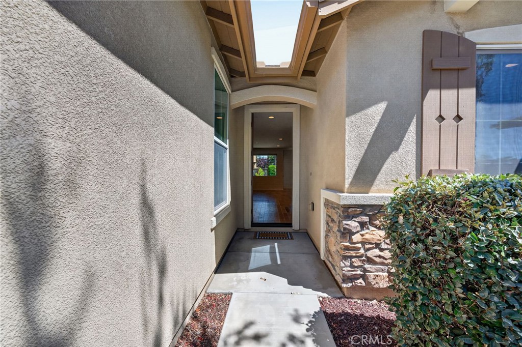 32453 Shadow Canyon Trail
