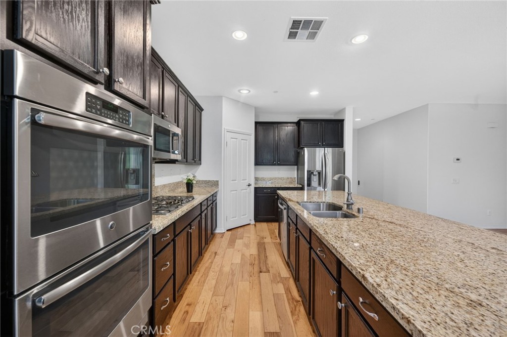32453 Shadow Canyon Trail