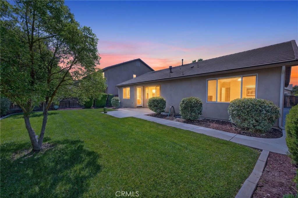 32453 Shadow Canyon Trail