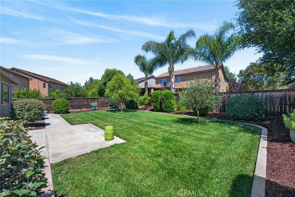 32453 Shadow Canyon Trail