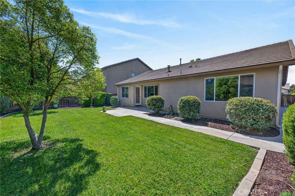 32453 Shadow Canyon Trail