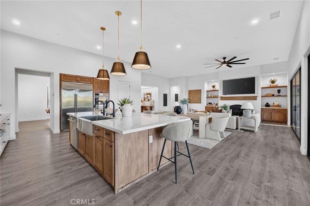 4574 Valle Del Sol