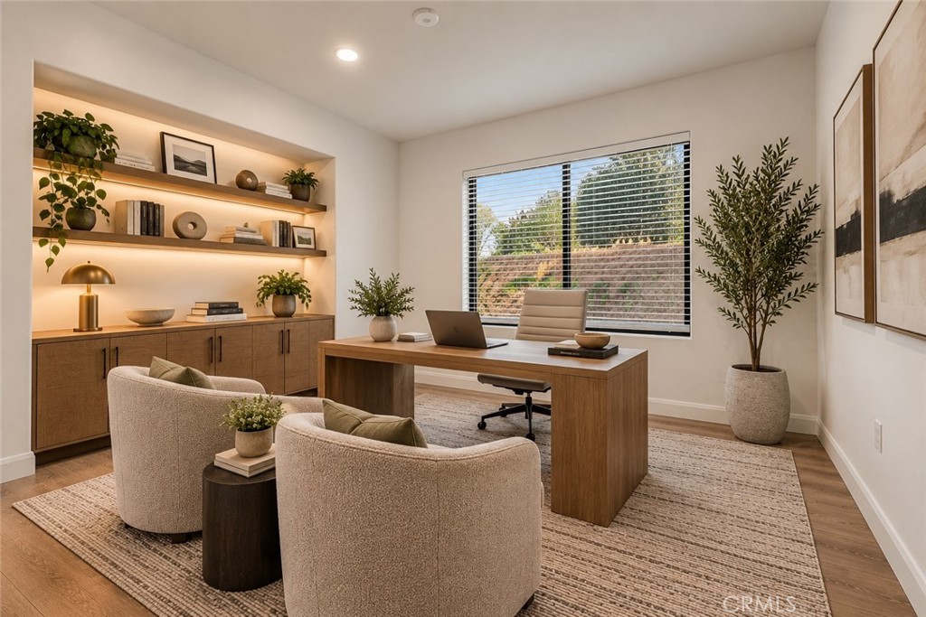 4574 Valle Del Sol