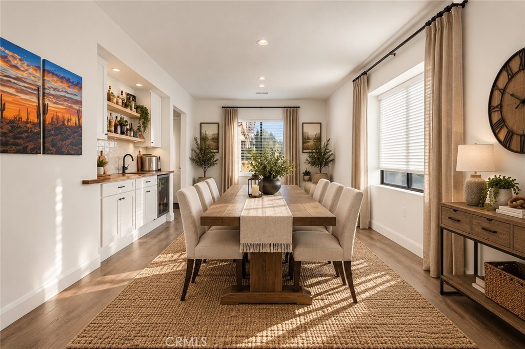 4574 Valle Del Sol