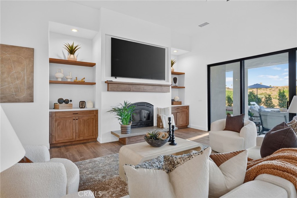 4574 Valle Del Sol