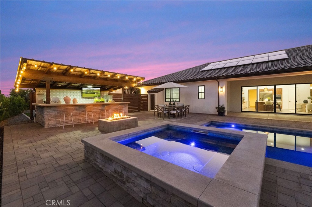 4574 Valle Del Sol