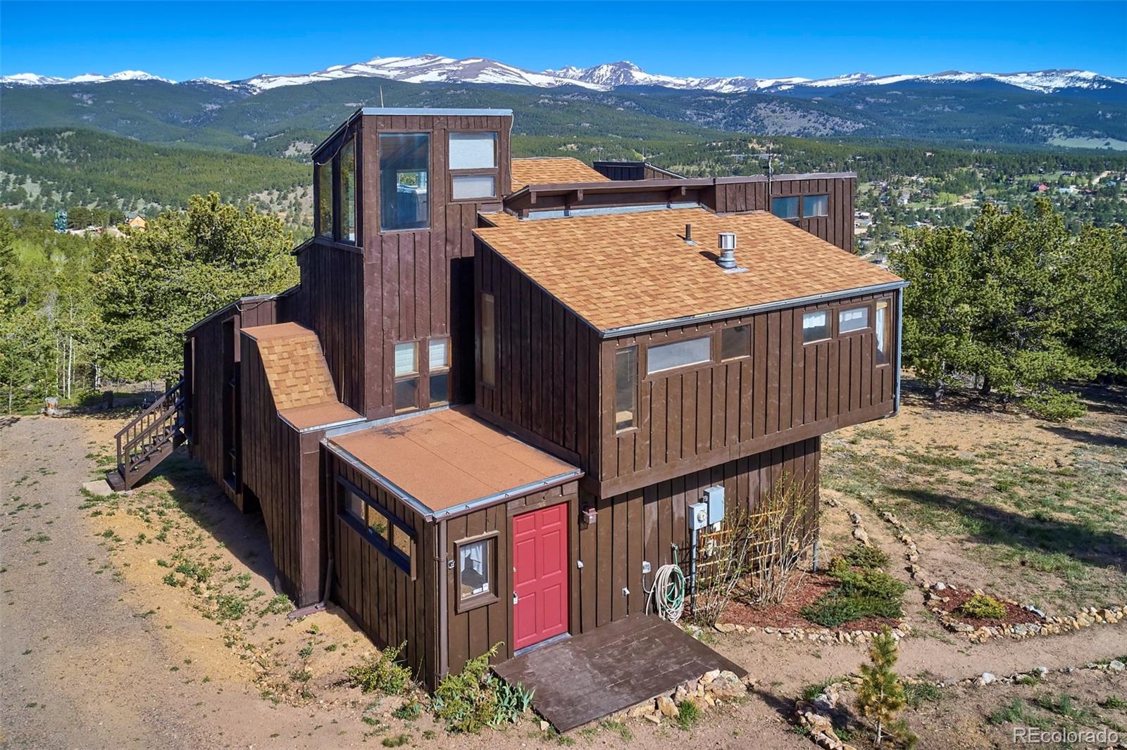 90 Peakview Drive