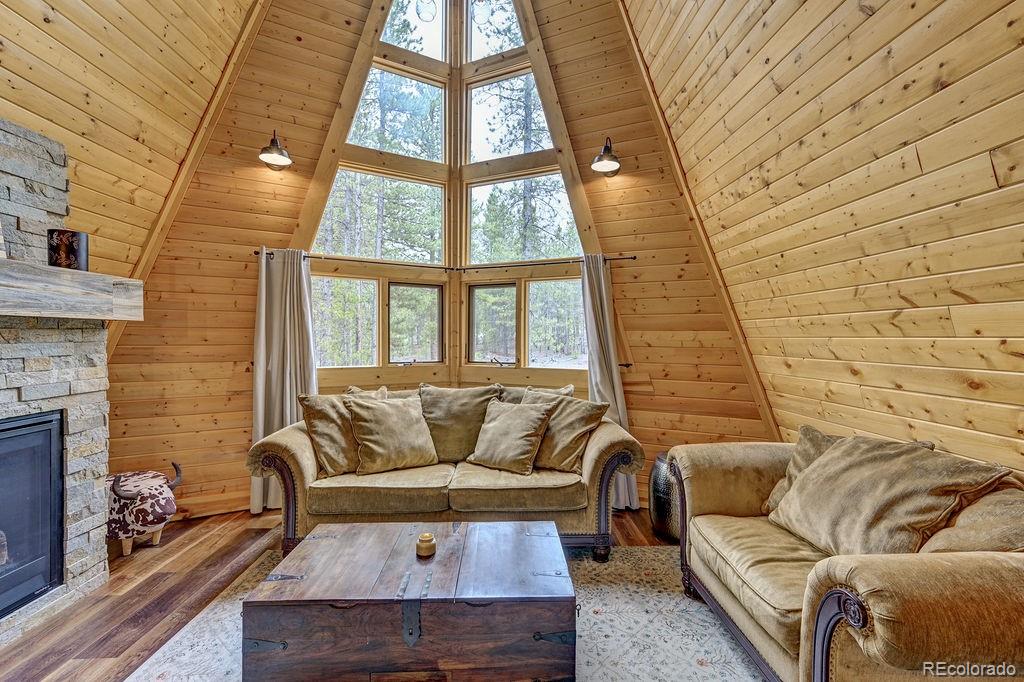 925 Sequoia & 454 Hemlock Drive Drive