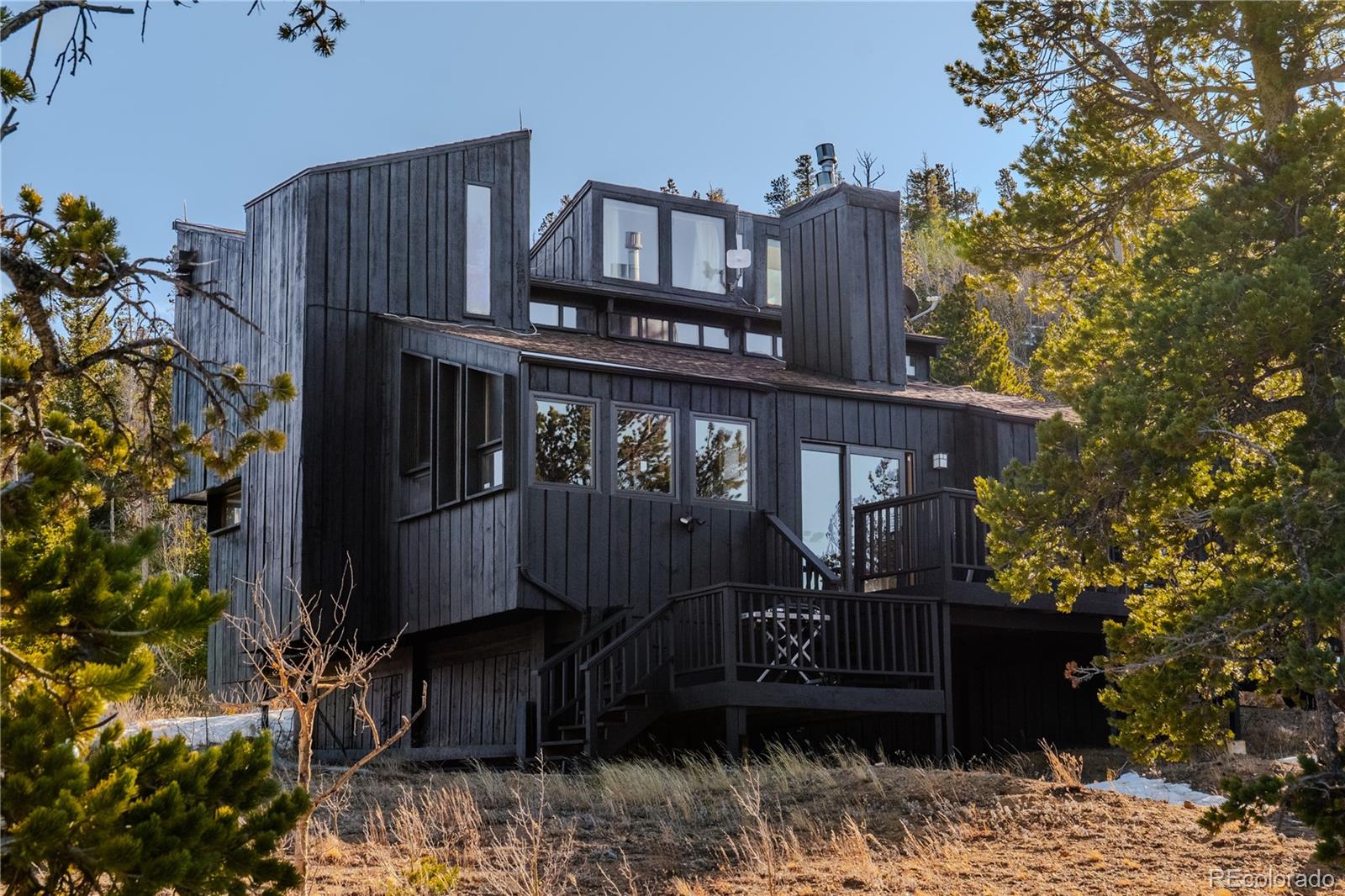 90 Peakview Road