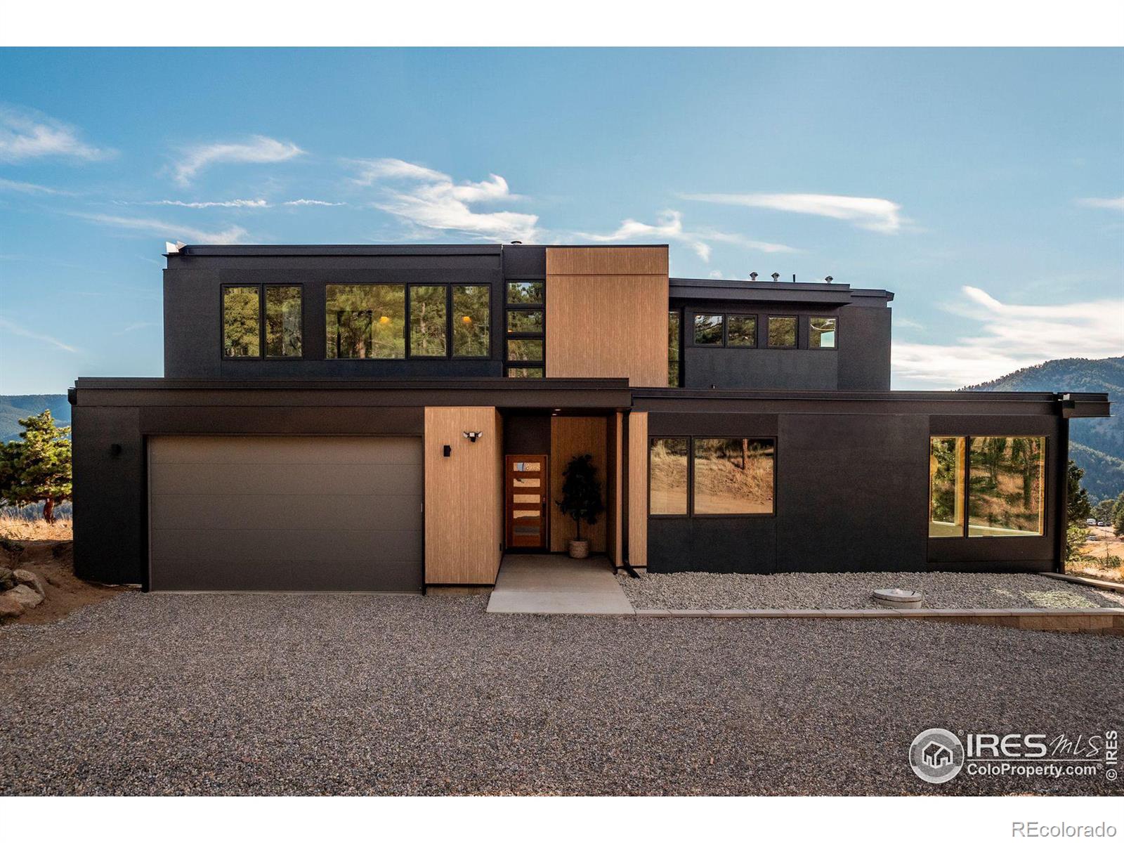 104 Old Sunshine Trail