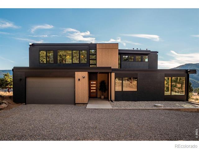 104 Old Sunshine Trail