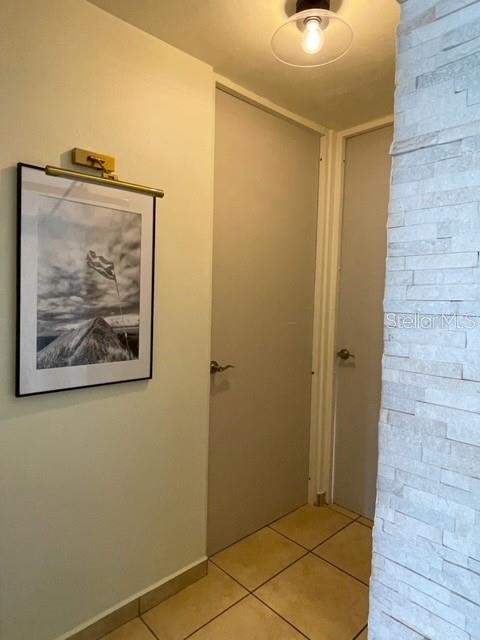 199 COND. PASEO DEL REY #Apt I501