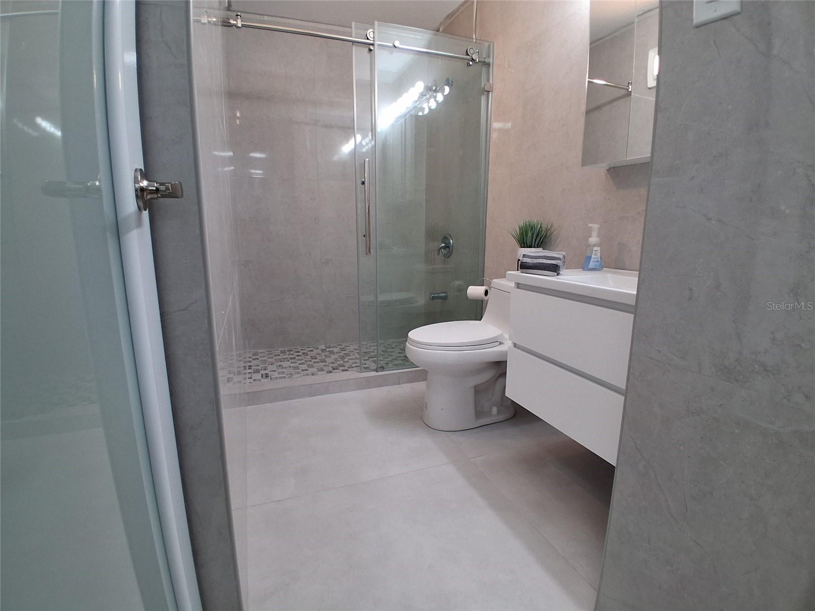 1500 LOS ROMEROS AVE. JARDINES DE MONTEHIEDRA1 #1003