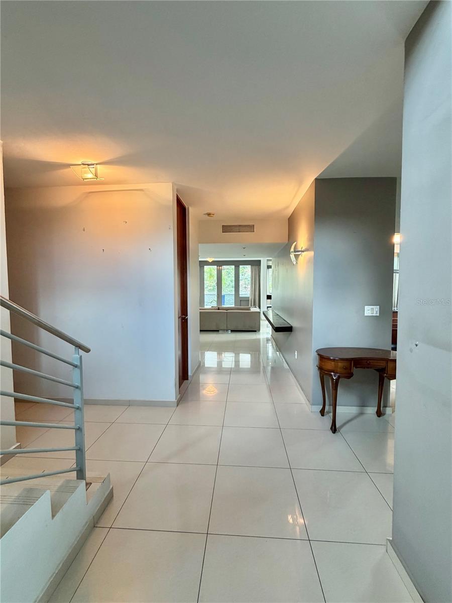 24 CALLE 3 SENDEROS DE MONTEHIEDRA