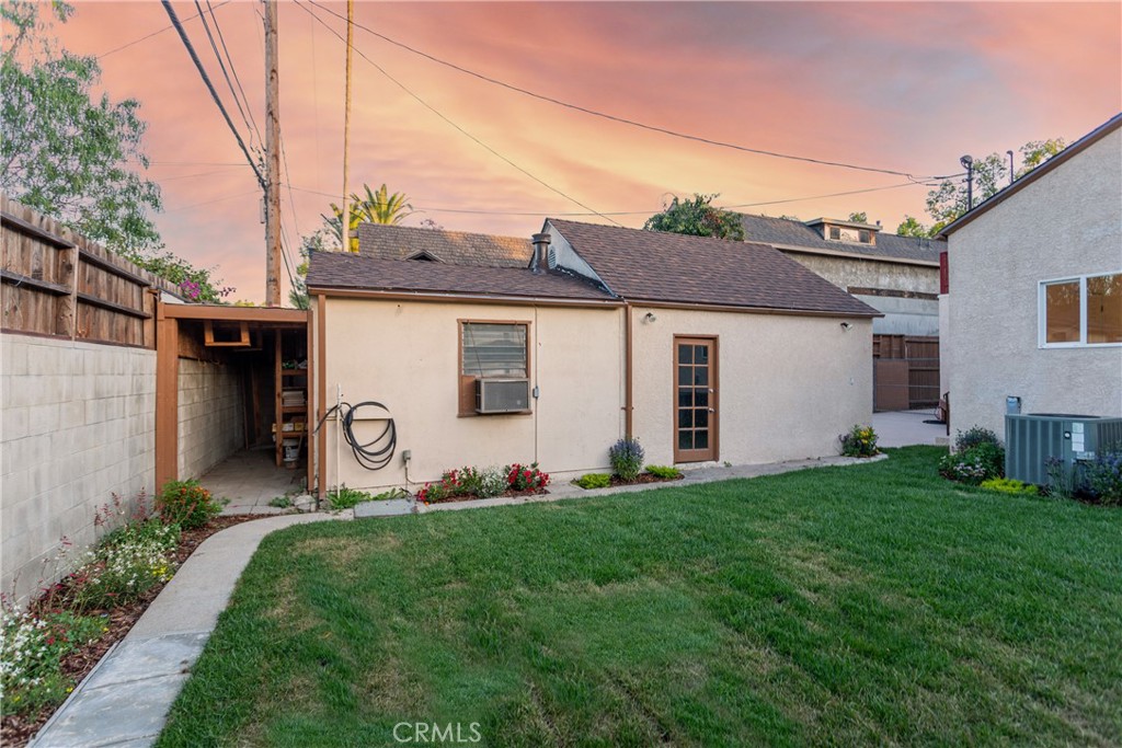 624 S Reese Place
