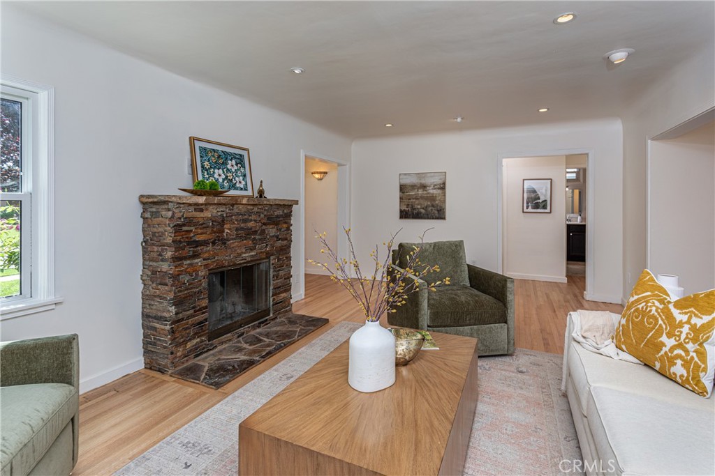 624 S Reese Place