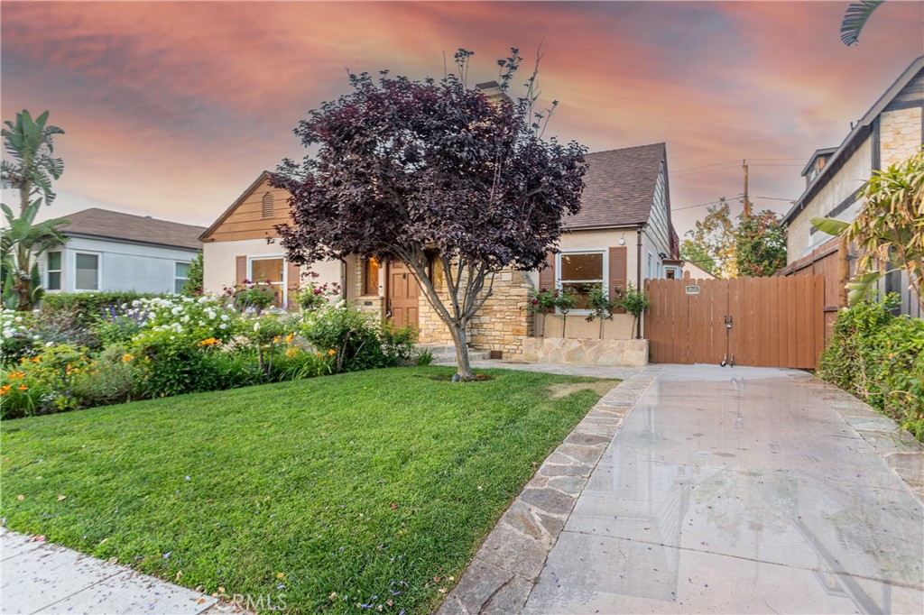 624 S Reese Place