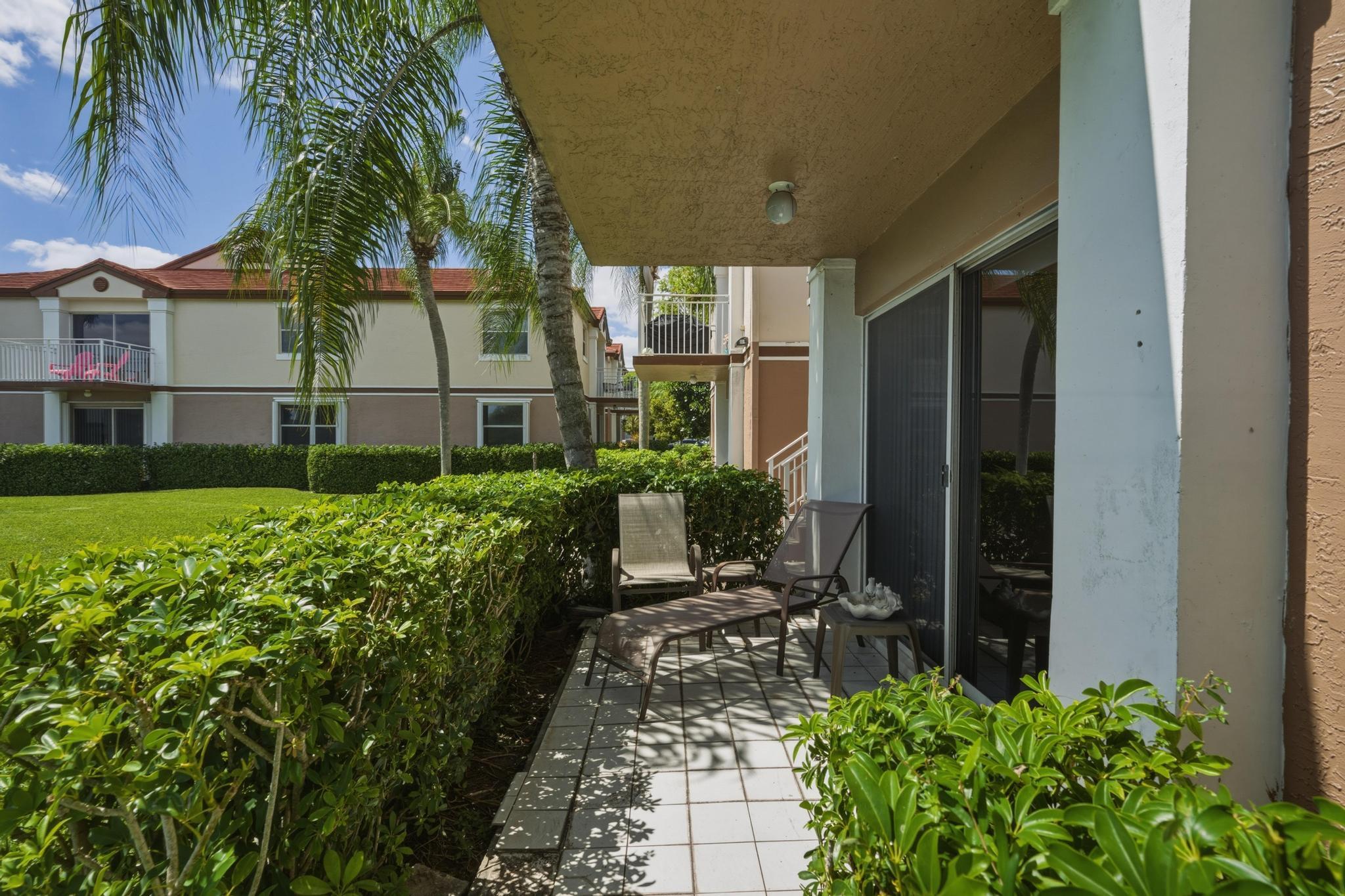 11200 SW 13th Street 104