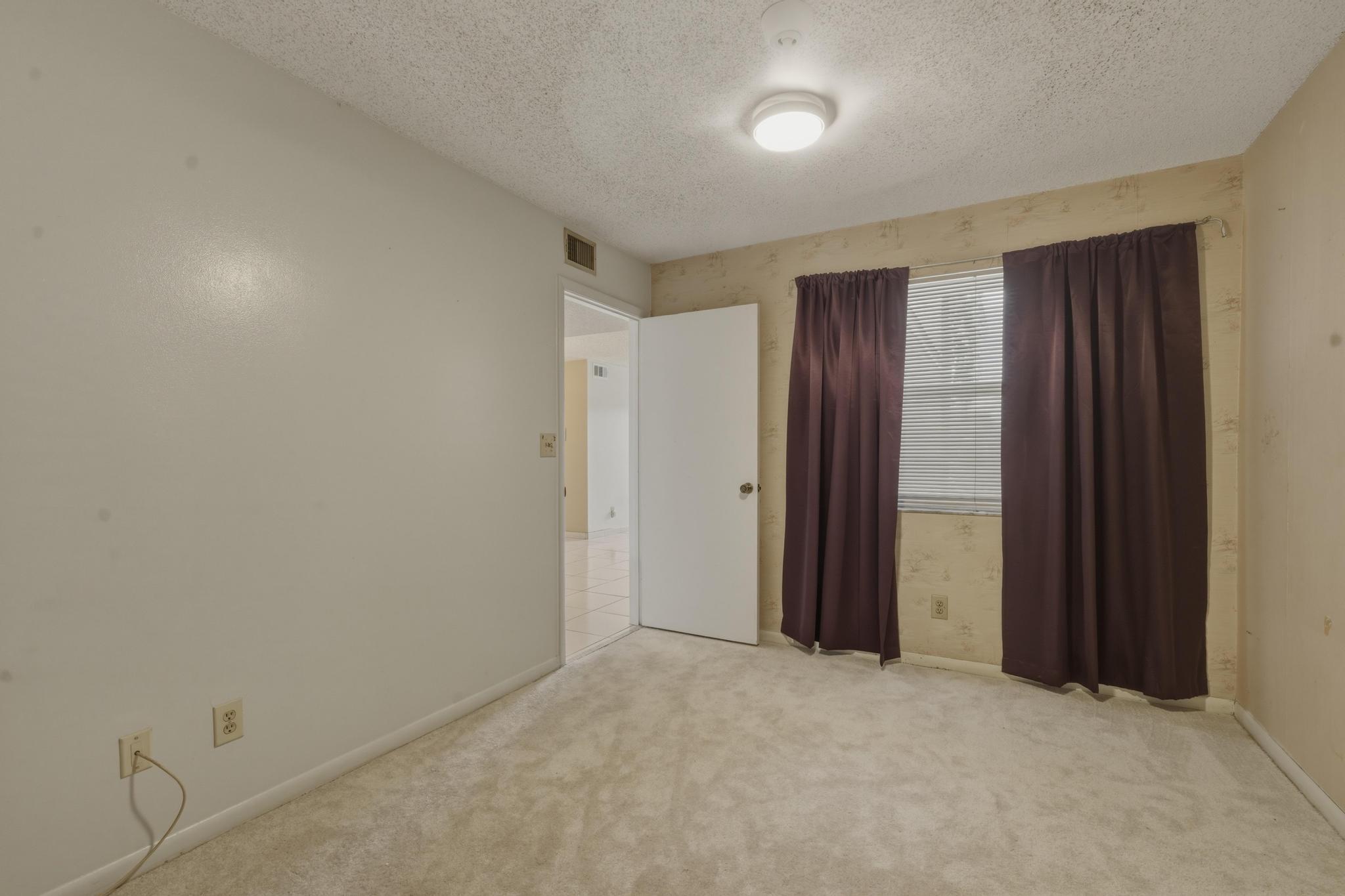 11200 SW 13th Street 104