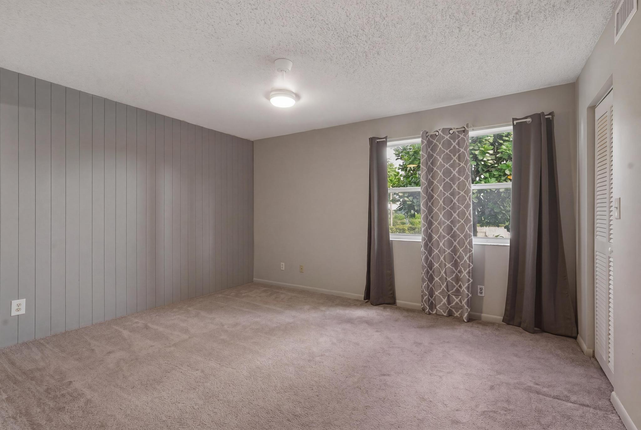 11200 SW 13th Street 104