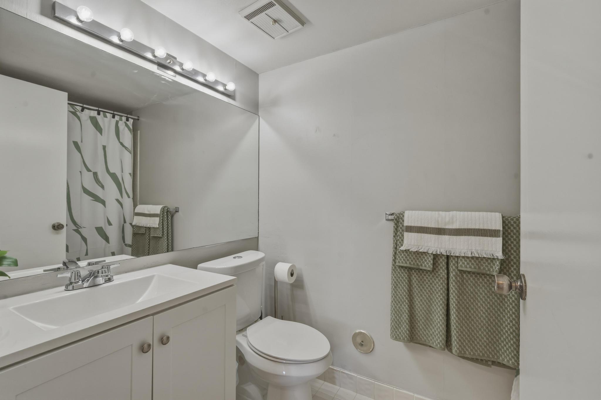 11200 SW 13th Street 104