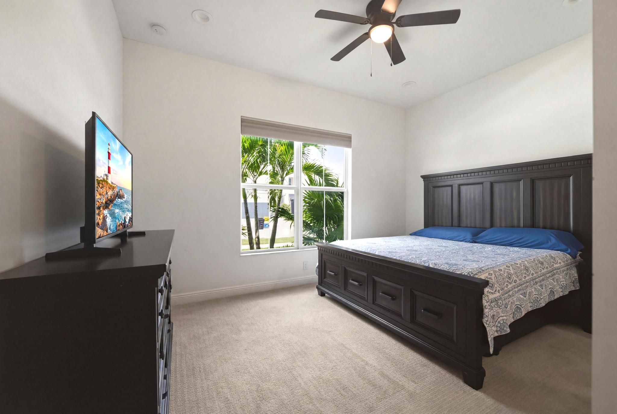 9264 CRESTVIEW Circle