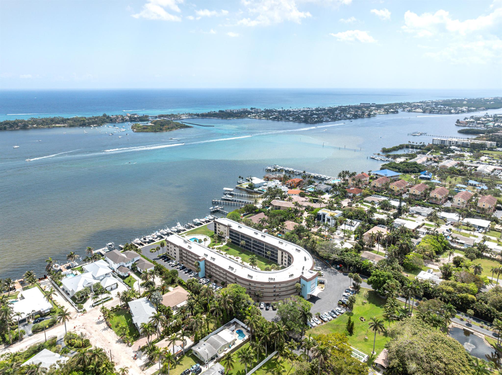 2424 N Federal Highway 203