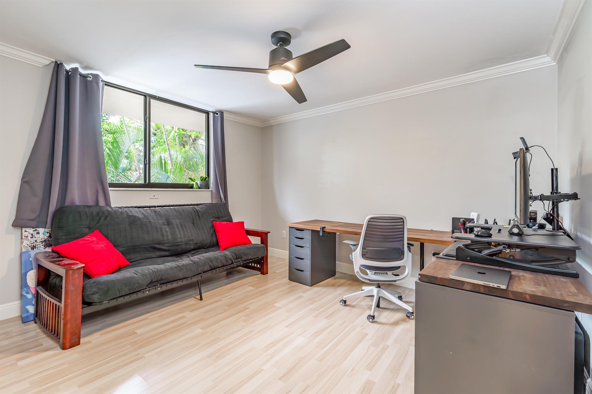 2424 N Federal Highway 203