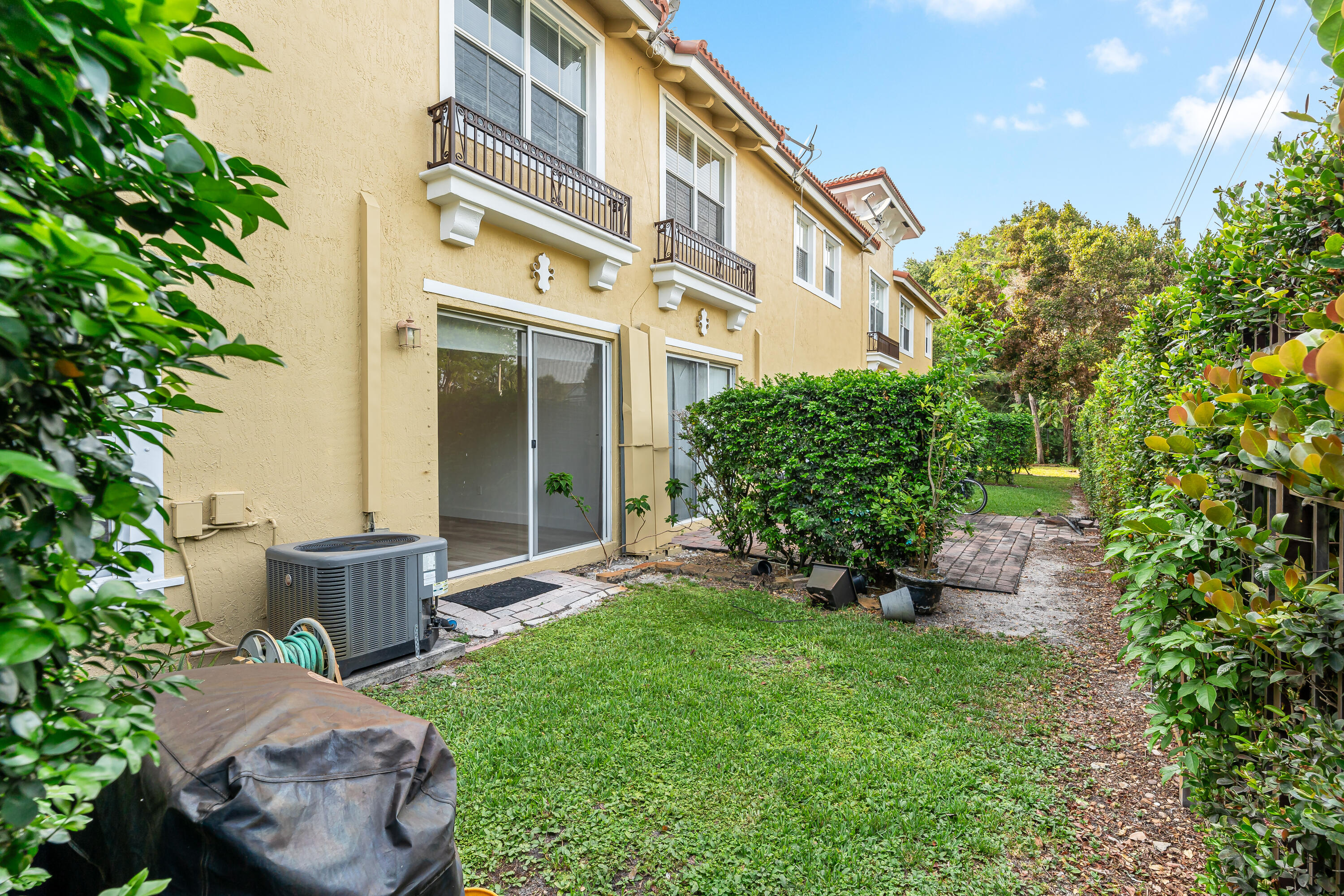 3108 Merrick Terrace