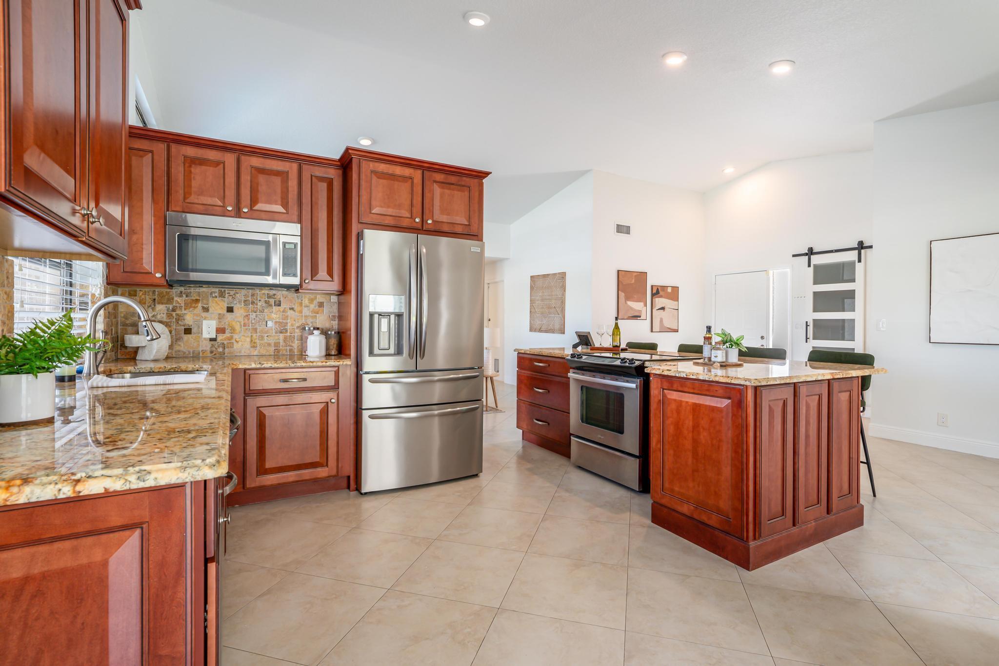 20971 Woodspring Avenue