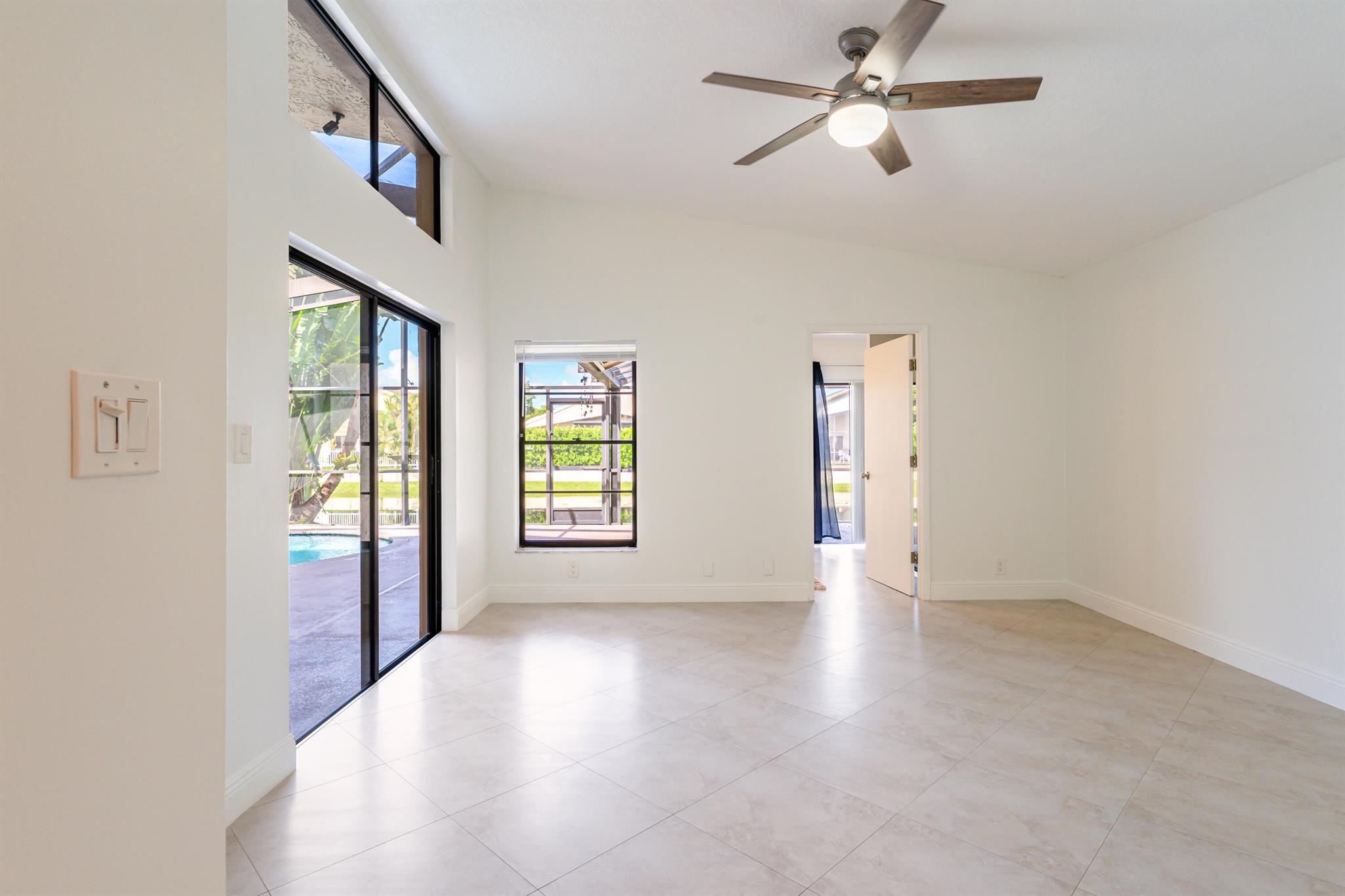 20971 Woodspring Avenue