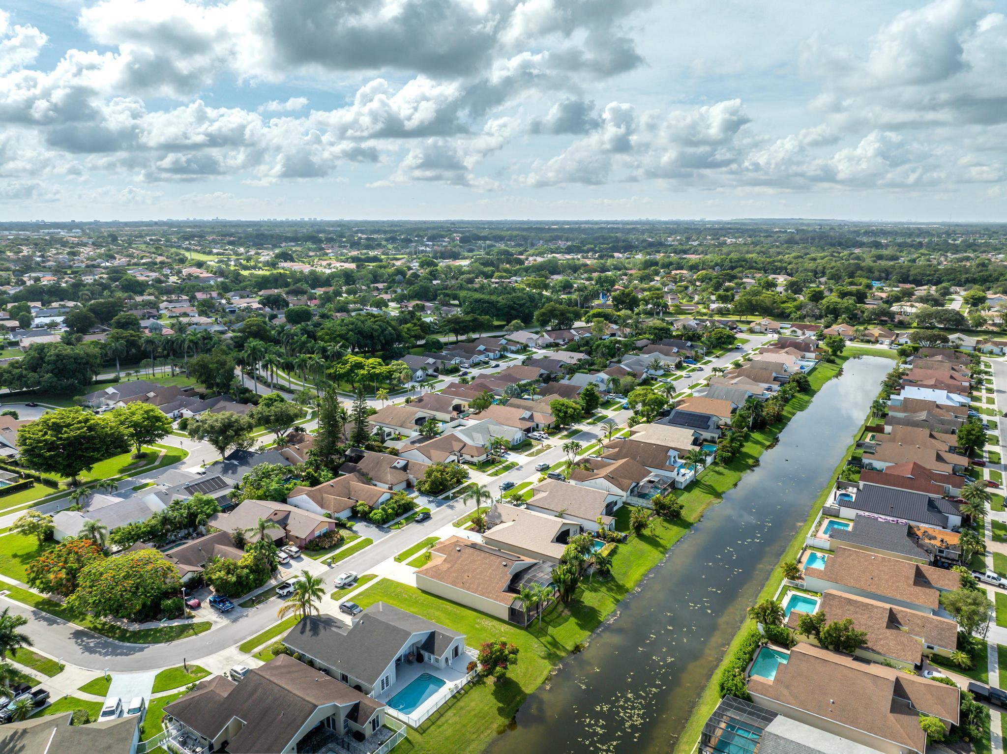 20971 Woodspring Avenue