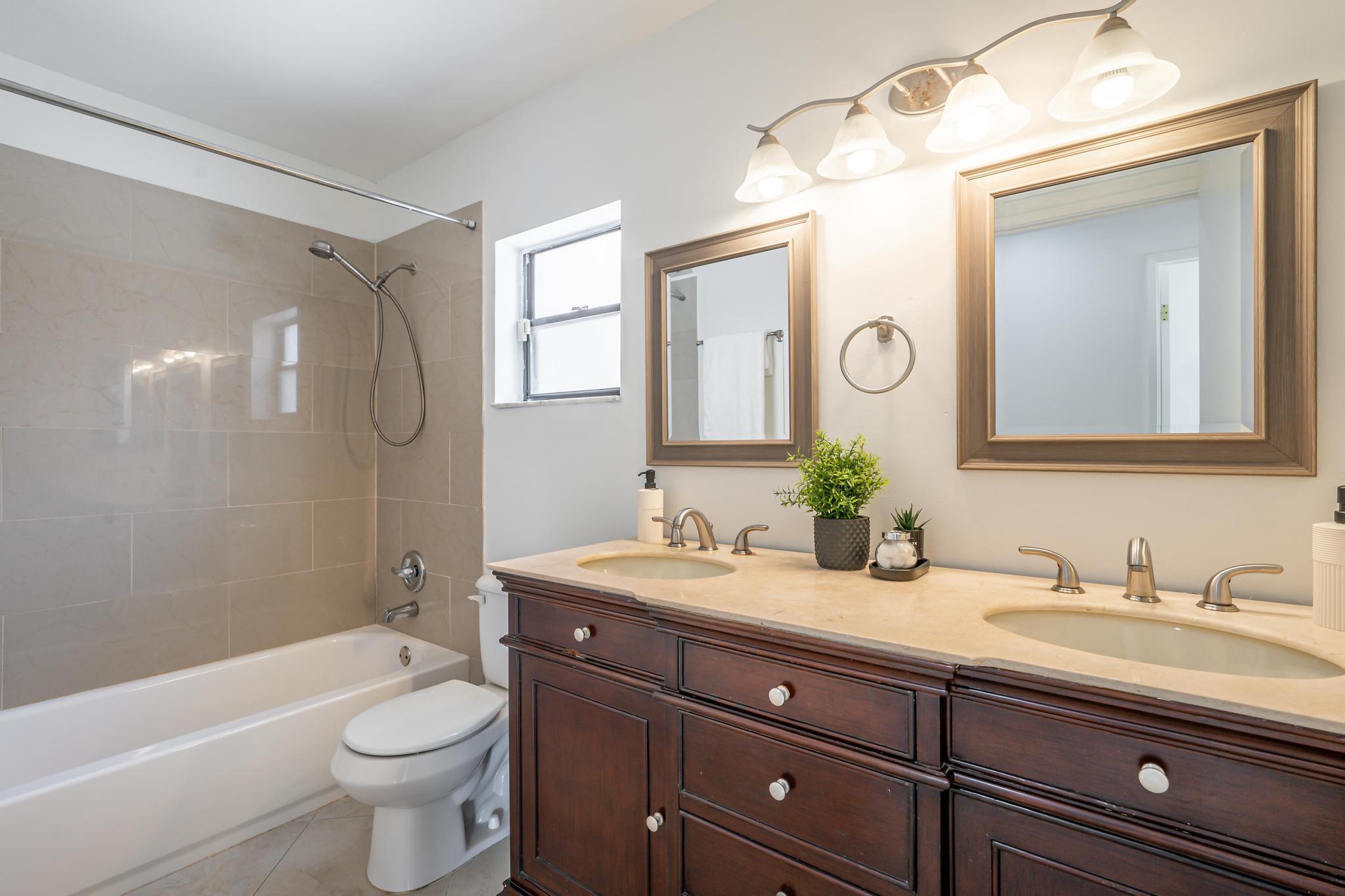 20971 Woodspring Avenue