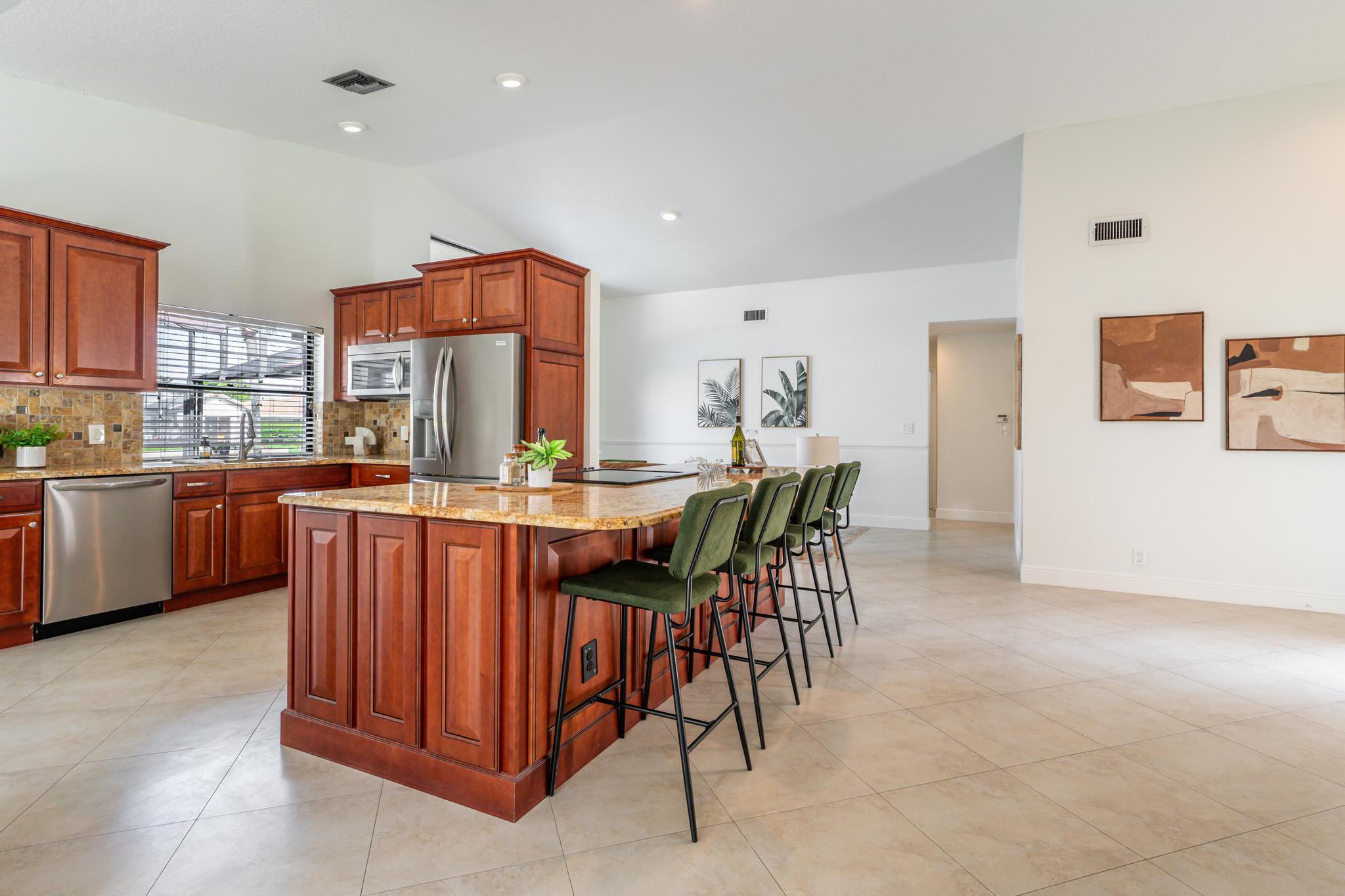 20971 Woodspring Avenue