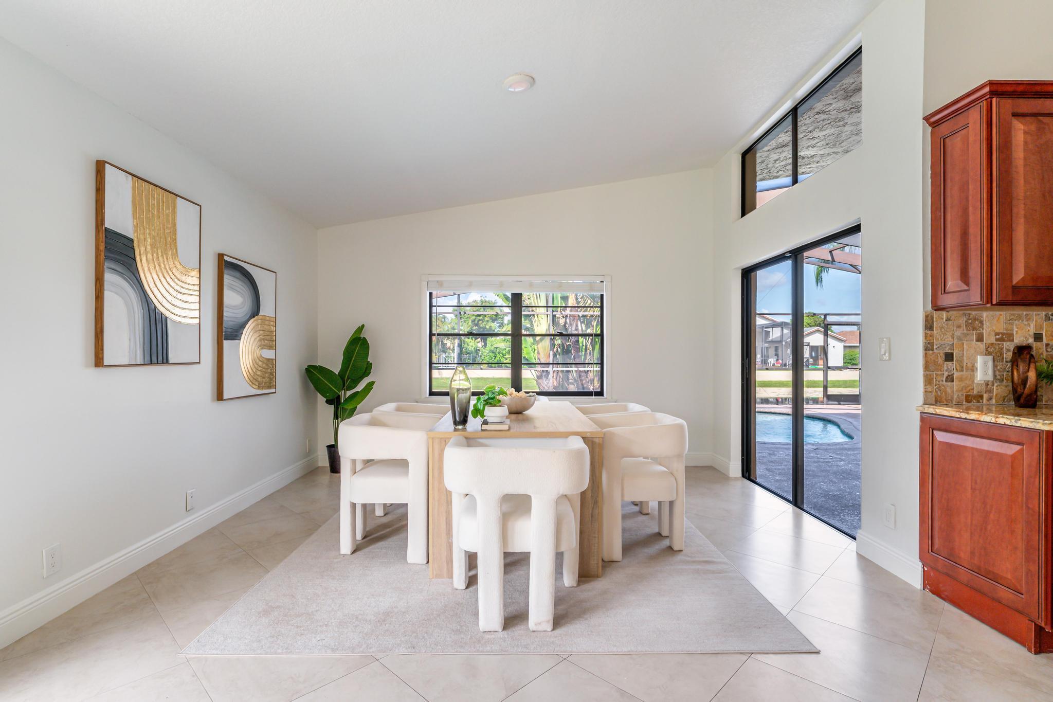 20971 Woodspring Avenue