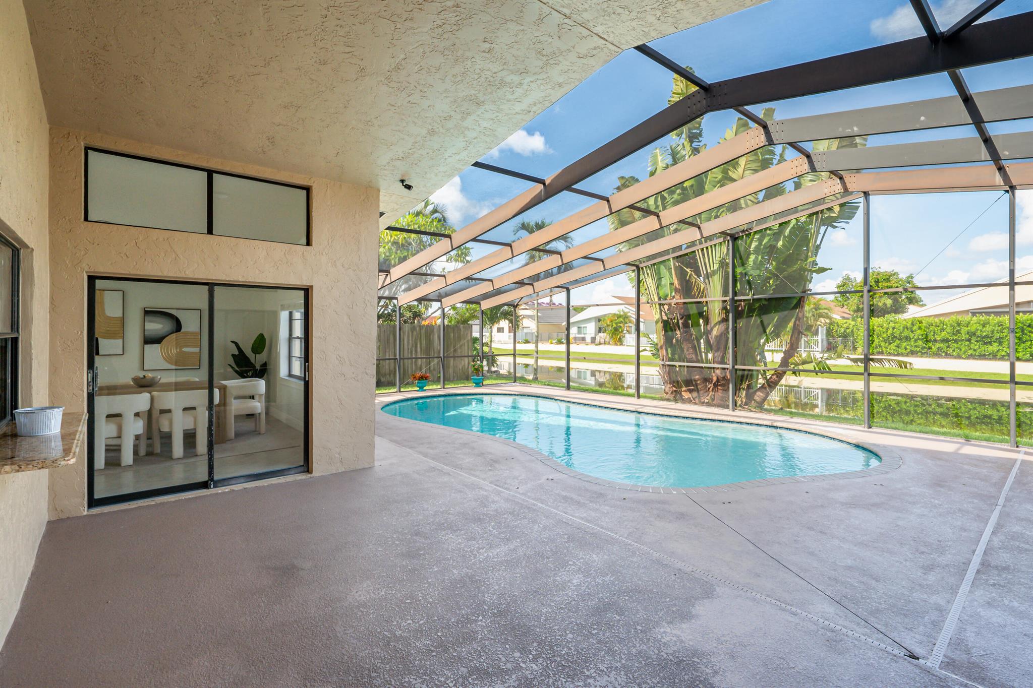 20971 Woodspring Avenue