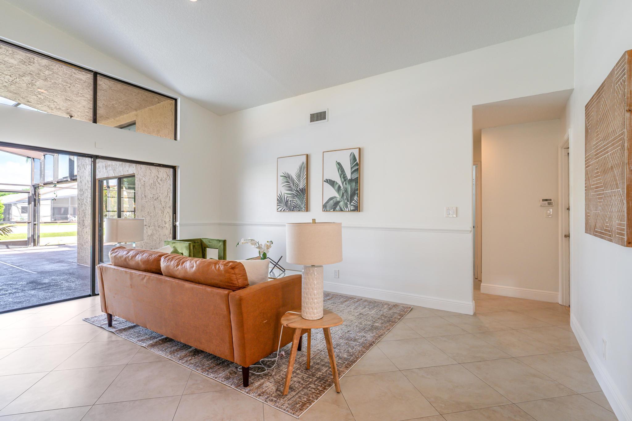 20971 Woodspring Avenue